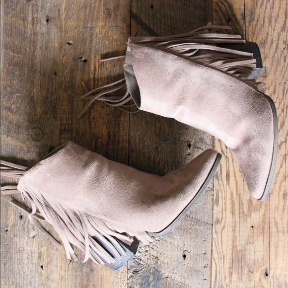 Candie's | brown suede heeled fringe ankle booties - Picture 1 of 6